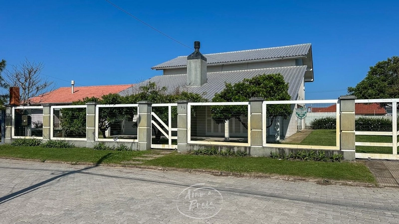 Magnífico imóvel em Rainha do mar, mobiliado.