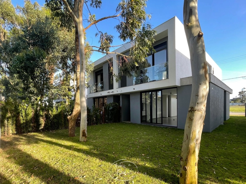Casa no Condomínio Amaná | 3 Suítes | 224 m²: 1ª foto da galeria de imagens do imóvel
