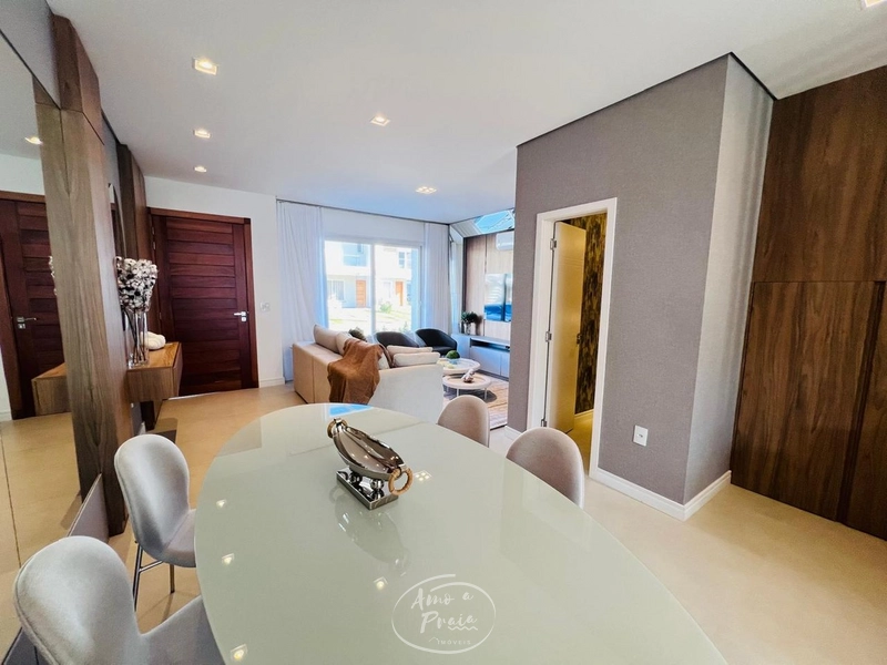 Oportunidade de morar a beira lago .: 52ª foto da galeria de imagens do imóvel