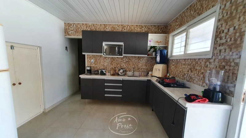 Casa com 4 dormitórios no Centro de Atlântida: 8ª foto da galeria de imagens do imóvel