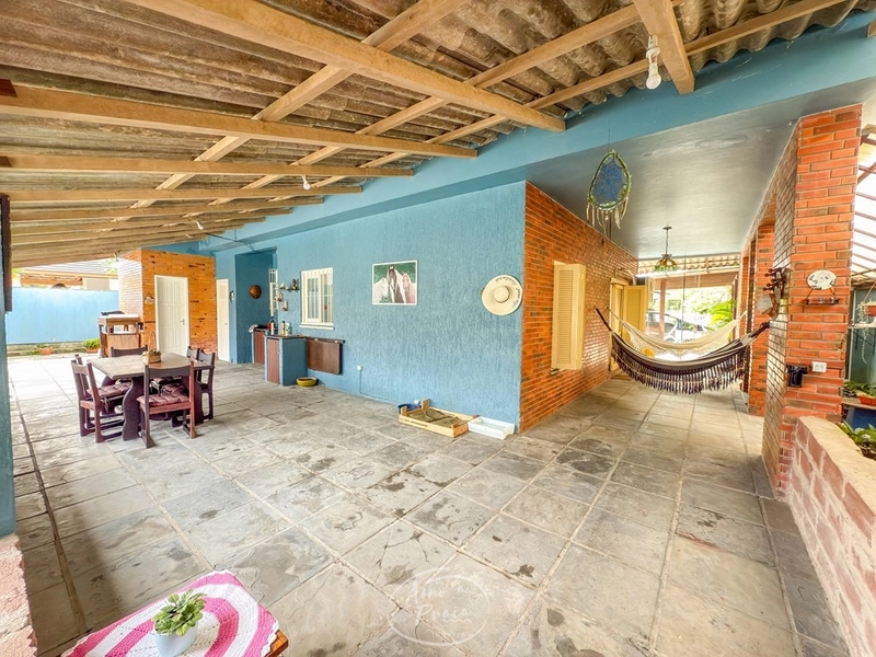 Casa com 3 dormitórios e piscina em Atlântida: 6ª foto da galeria de imagens do imóvel