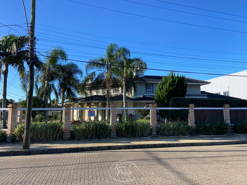 CASA EM XANGRI-LA: 6ª foto da galeria de imagens do imóvel