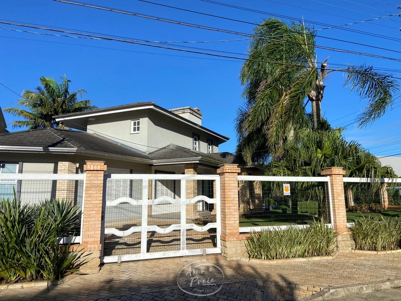 CASA EM XANGRI-LA: 9ª foto da galeria de imagens do imóvel