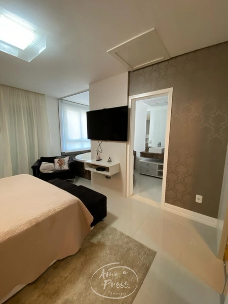 Casa alto padrão – frente norte: 8ª foto da galeria de imagens do imóvel