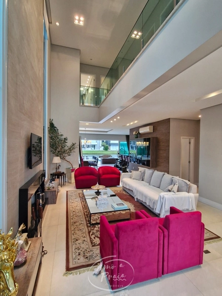 CASA NA ENSEADA: 6ª foto da galeria de imagens do imóvel