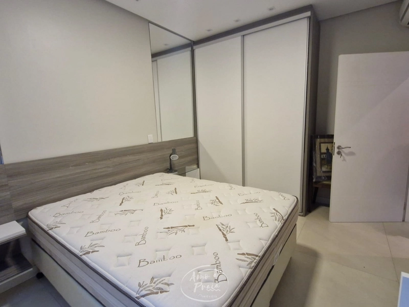 CASA NA ENSEADA: 24ª foto da galeria de imagens do imóvel