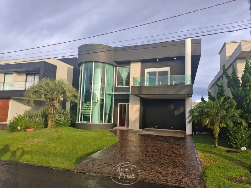 CASA NA ENSEADA: 2ª foto da galeria de imagens do imóvel