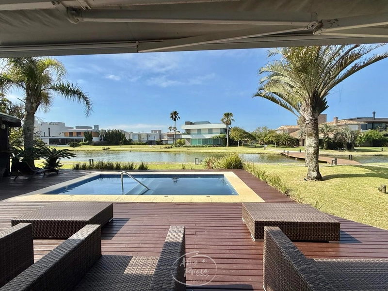 Casa beira-lago com 5 suítes no Condomínio Las Dunas em Xangri-Lá: 54ª foto da galeria de imagens do imóvel