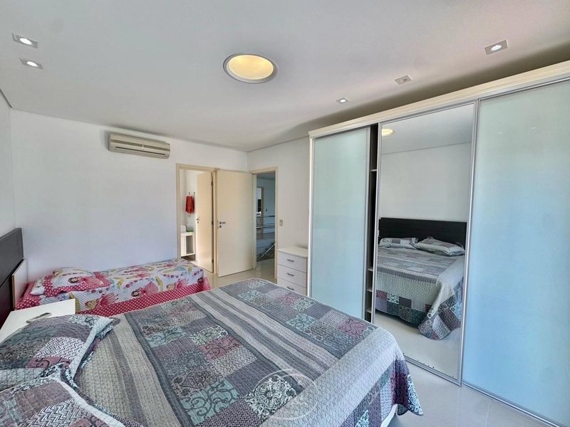 Casa beira-lago com 5 suítes no Condomínio Las Dunas em Xangri-Lá: 32ª foto da galeria de imagens do imóvel