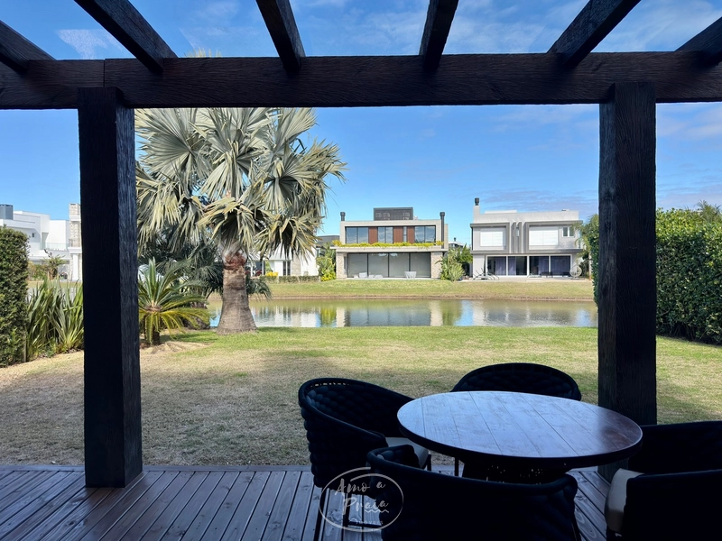 Casa à Venda no Condomínio Enseada em Xangri-Lá | 190 m²: 13ª foto da galeria de imagens do imóvel