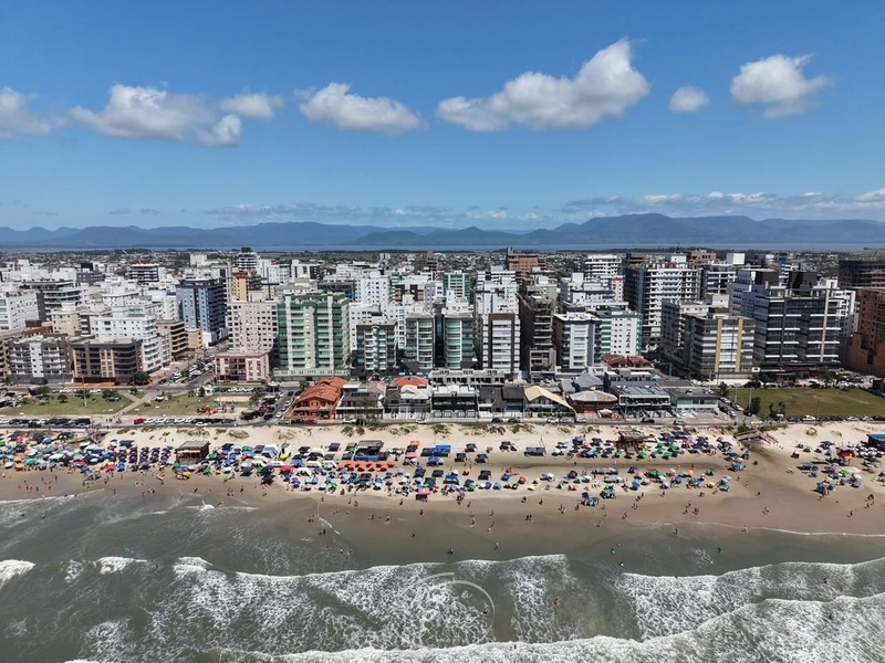 APARTAMENTO A BEIRA MAR: 49ª foto da galeria de imagens do imóvel