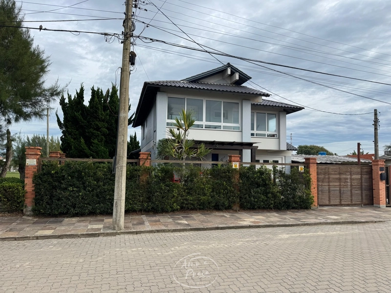 SOBRADO NO CORACAO DE XANGRI-LA