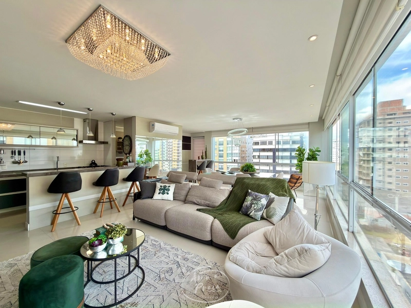 RARIDADE FRENTE PRAÇA: 4ª foto da galeria de imagens do imóvel