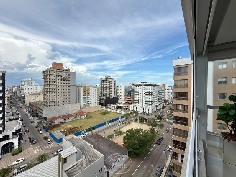 RARIDADE FRENTE PRAÇA: 3ª foto da galeria de imagens do imóvel