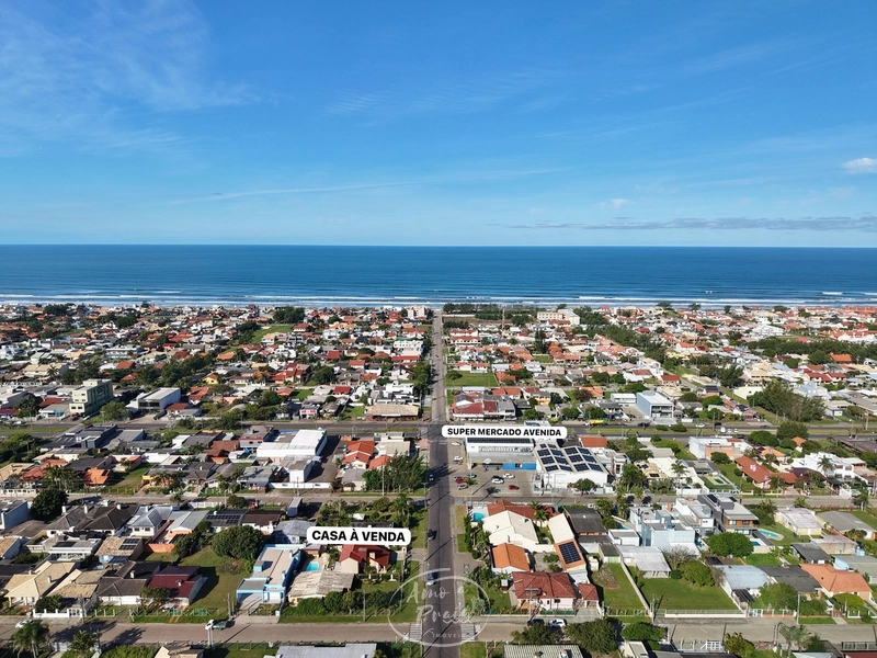 Sobrado com 4 dormitórios no Centro de Xangri-Lá: 3ª foto da galeria de imagens do imóvel