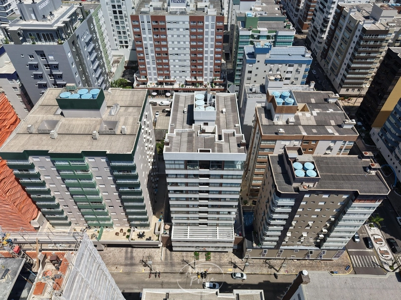 APARTAMENTO NA DIVISA DE ATLÂNTIDA