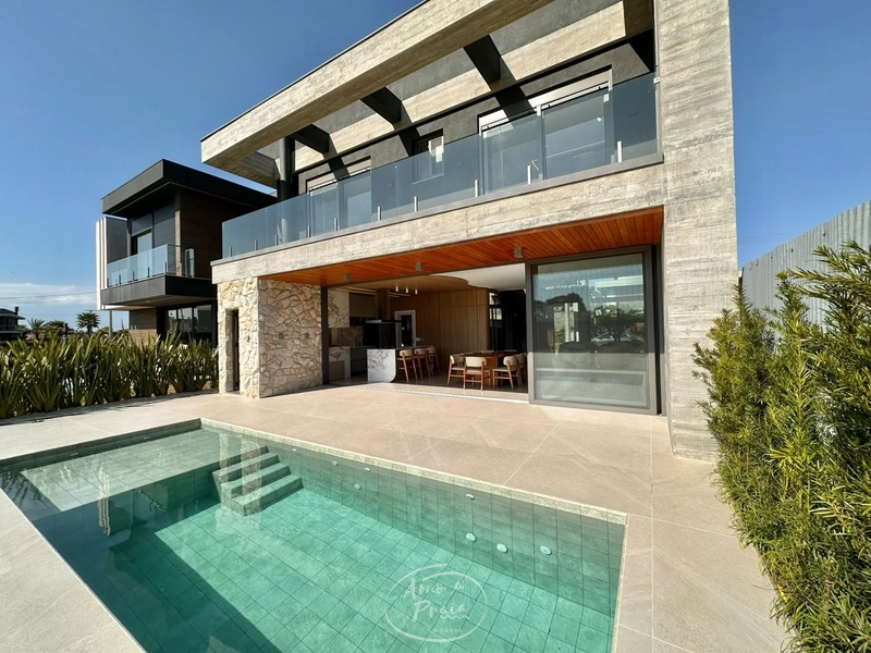 Casa com 4 Suítes, Cinema e Piscina no Condomínio Sunset: 1ª foto da galeria de imagens do imóvel