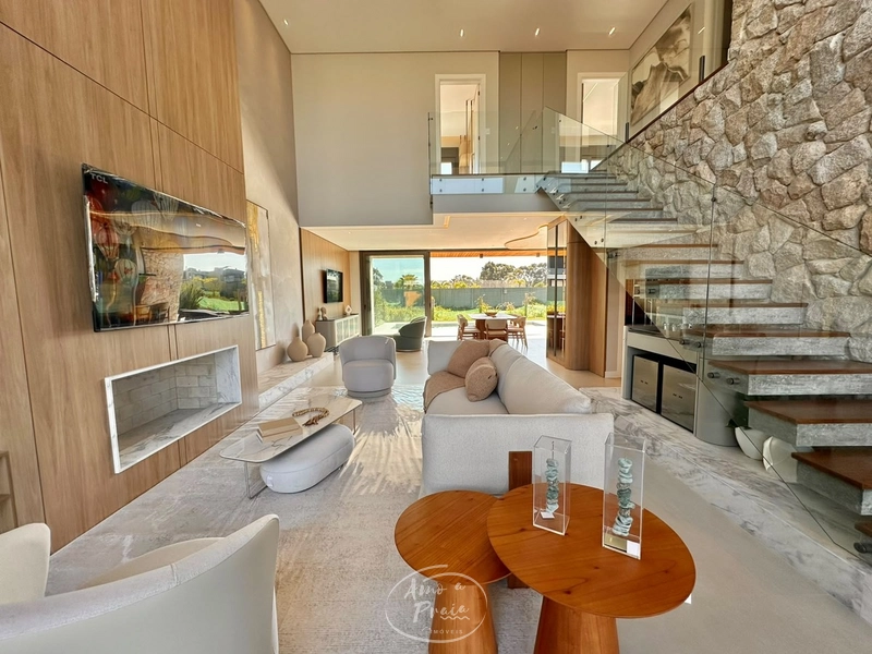 Casa com 4 Suítes, Cinema e Piscina no Condomínio Sunset: 65ª foto da galeria de imagens do imóvel