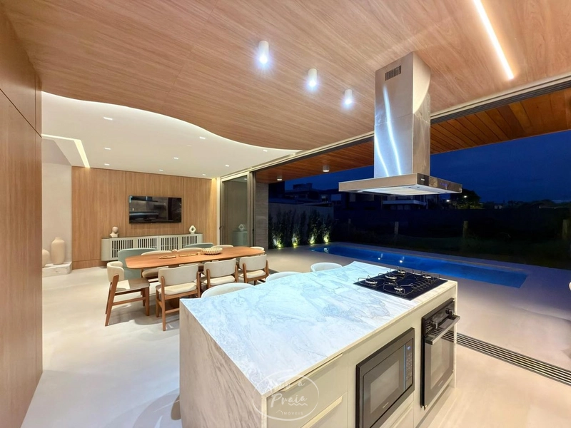 Casa com 4 Suítes, Cinema e Piscina no Condomínio Sunset: 39ª foto da galeria de imagens do imóvel