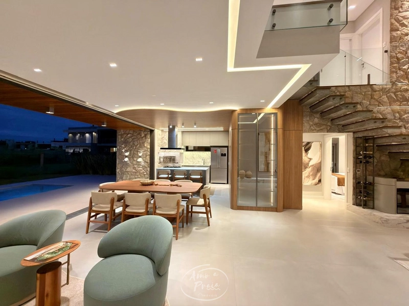 Casa com 4 Suítes, Cinema e Piscina no Condomínio Sunset: 43ª foto da galeria de imagens do imóvel