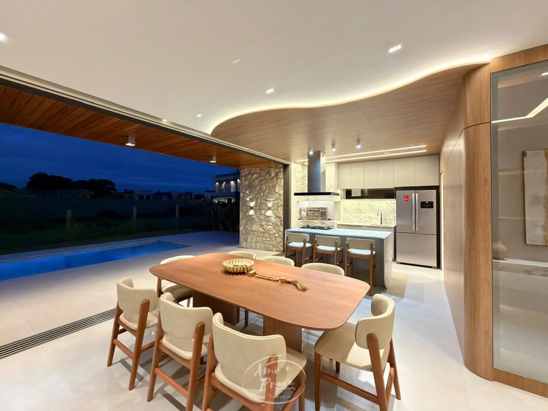 Casa com 4 Suítes, Cinema e Piscina no Condomínio Sunset: 44ª foto da galeria de imagens do imóvel
