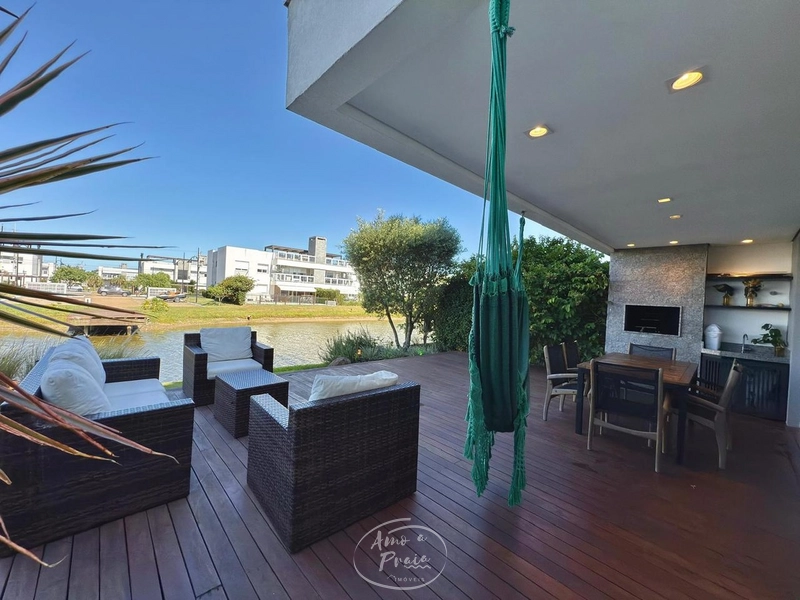Casa no Condomínio Rossi com 3 suítes e 245,52 m²: 7ª foto da galeria de imagens do imóvel