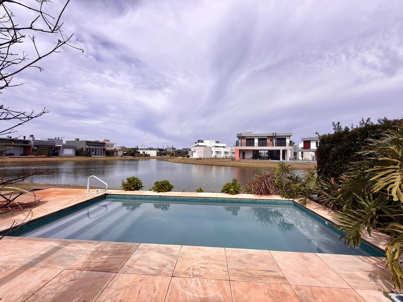 Casa no Condomínio Riviera com 4 suítes e 250 m²: 36ª foto da galeria de imagens do imóvel