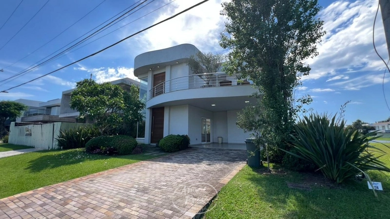 ✨ Residência Beira Lago no Condominio Enseada Lagos: 2ª foto da galeria de imagens do imóvel