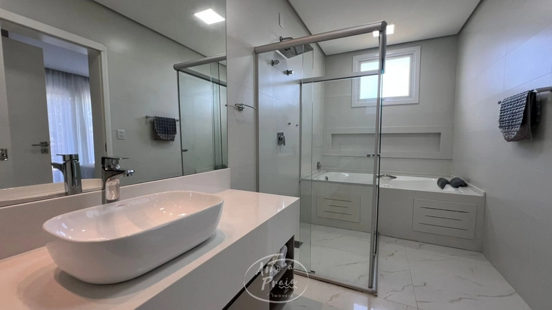 ✨ Residência Beira Lago no Condominio Enseada Lagos: 46ª foto da galeria de imagens do imóvel