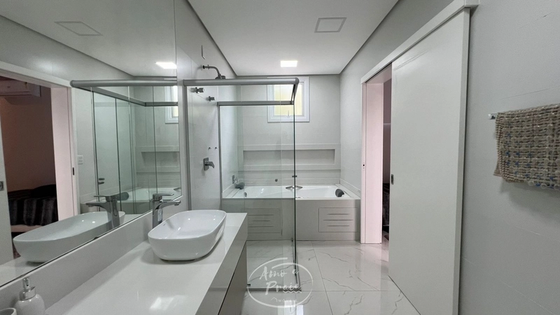 ✨ Residência Beira Lago no Condominio Enseada Lagos: 51ª foto da galeria de imagens do imóvel