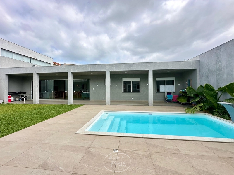 CASA À VENDA EM ATLÂNTIDA: 18ª foto da galeria de imagens do imóvel