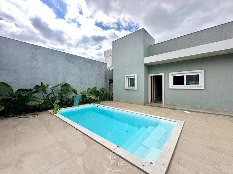 CASA À VENDA EM ATLÂNTIDA: 7ª foto da galeria de imagens do imóvel