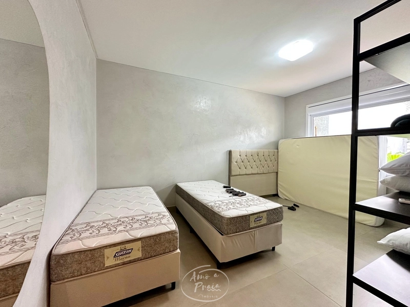 CASA À VENDA EM ATLÂNTIDA: 11ª foto da galeria de imagens do imóvel