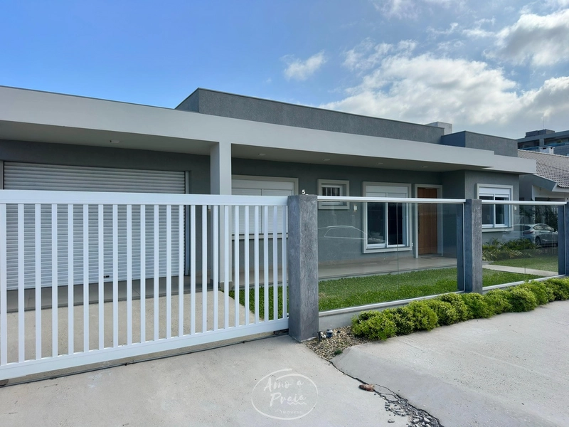 CASA À VENDA EM ATLÂNTIDA: 14ª foto da galeria de imagens do imóvel