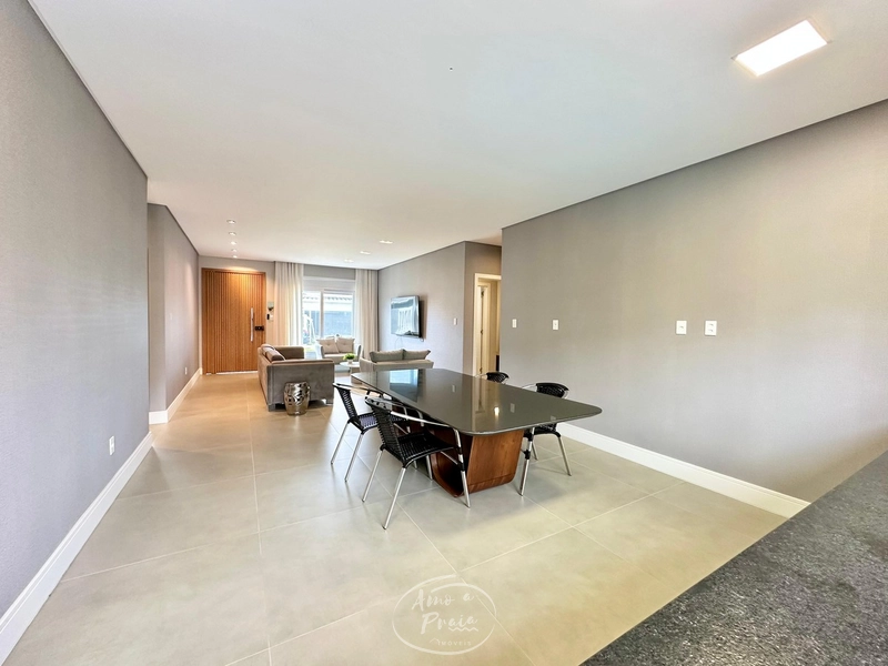 CASA À VENDA EM ATLÂNTIDA: 23ª foto da galeria de imagens do imóvel