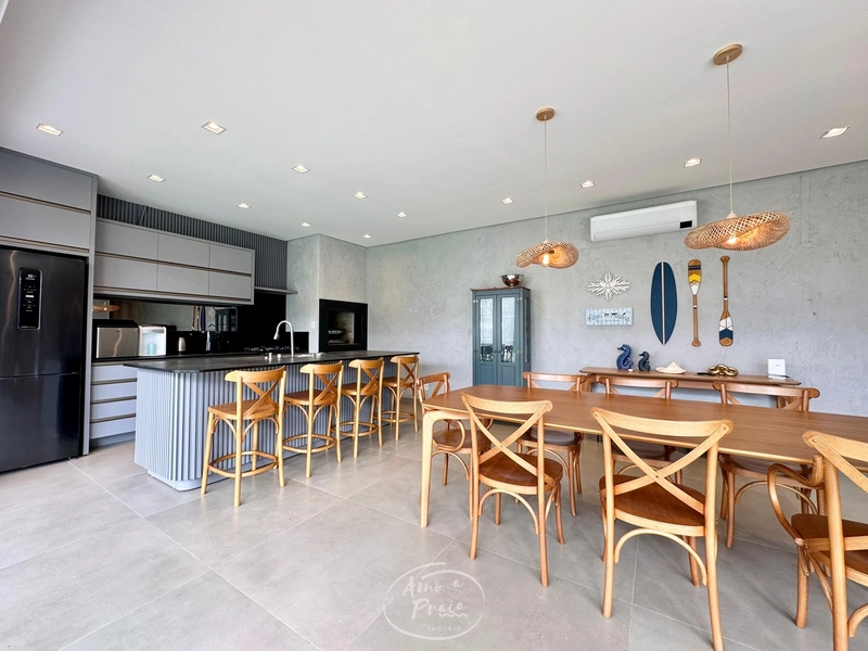 CASA À VENDA EM ATLÂNTIDA: 31ª foto da galeria de imagens do imóvel