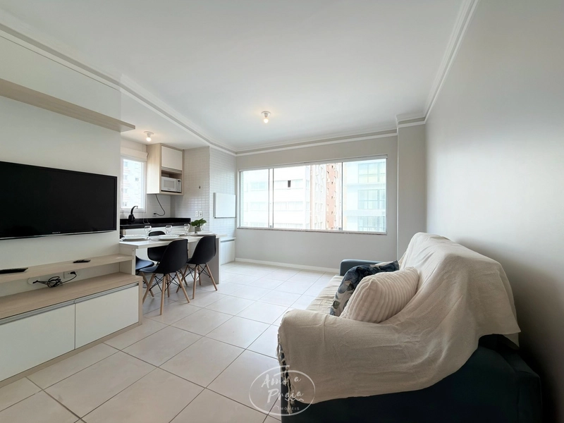 APARTAMNETO A UMA QUADRA DA PRAIA: 8ª foto da galeria de imagens do imóvel