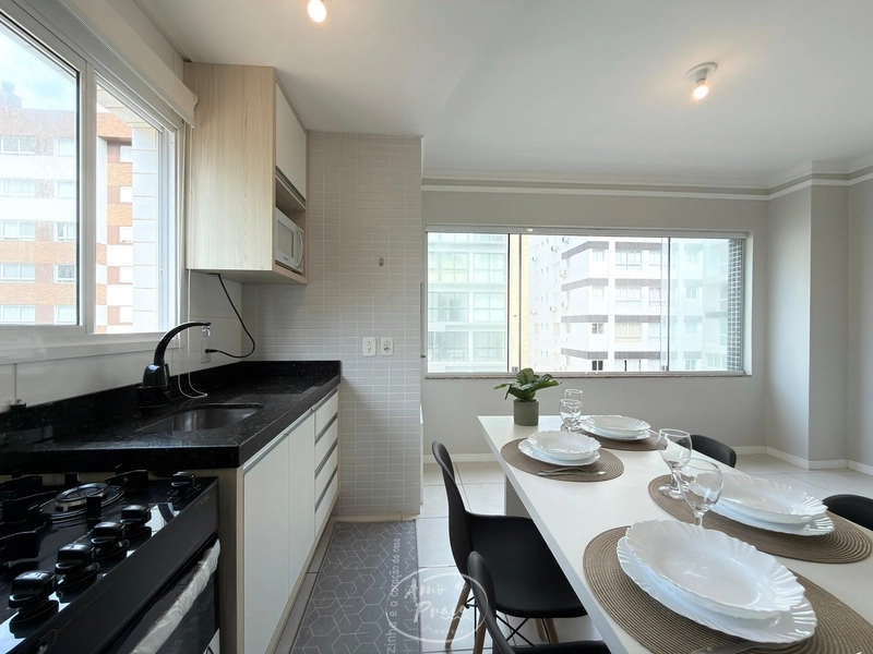 APARTAMNETO A UMA QUADRA DA PRAIA: 12ª foto da galeria de imagens do imóvel