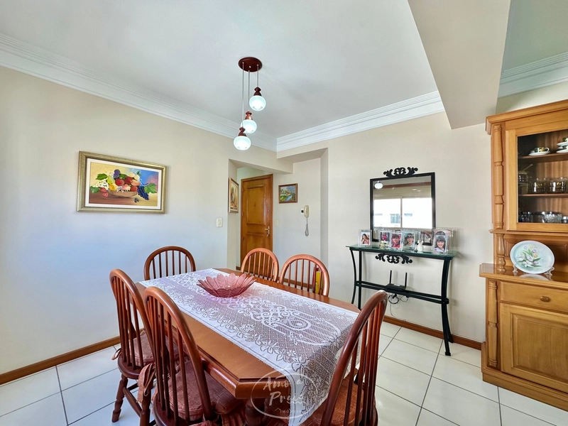 APARTAMENTO COM VISTA PRO MAR: 8ª foto da galeria de imagens do imóvel