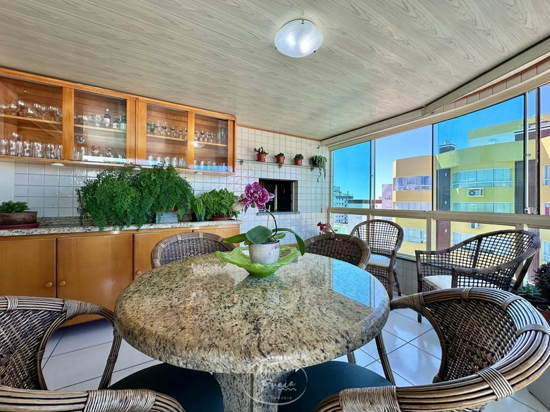 APARTAMENTO COM VISTA PRO MAR: 11ª foto da galeria de imagens do imóvel