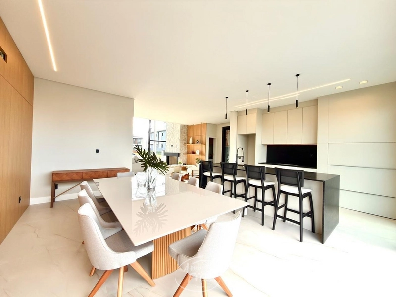 Casa beira-lago com 4 suítes no Condomínio Zen: 4ª foto da galeria de imagens do imóvel