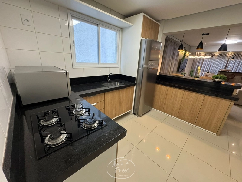 APARTAMENTO COM TERRAÇO GIGANTE – 2 MINUTOS DO MAR: 11ª foto da galeria de imagens do imóvel