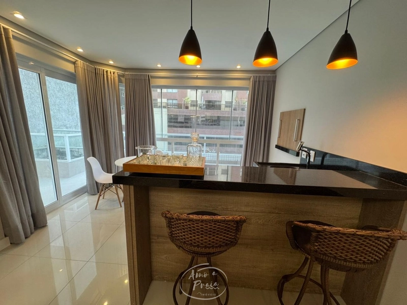 APARTAMENTO COM TERRAÇO GIGANTE – 2 MINUTOS DO MAR: 14ª foto da galeria de imagens do imóvel