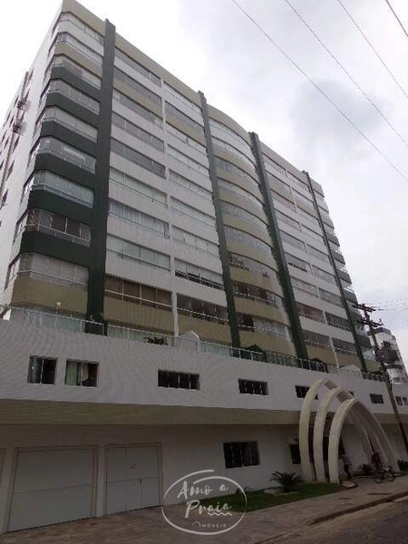 APARTAMENTO COM TERRAÇO GIGANTE – 2 MINUTOS DO MAR: 3ª foto da galeria de imagens do imóvel