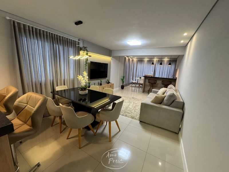 APARTAMENTO COM TERRAÇO GIGANTE – 2 MINUTOS DO MAR: 9ª foto da galeria de imagens do imóvel