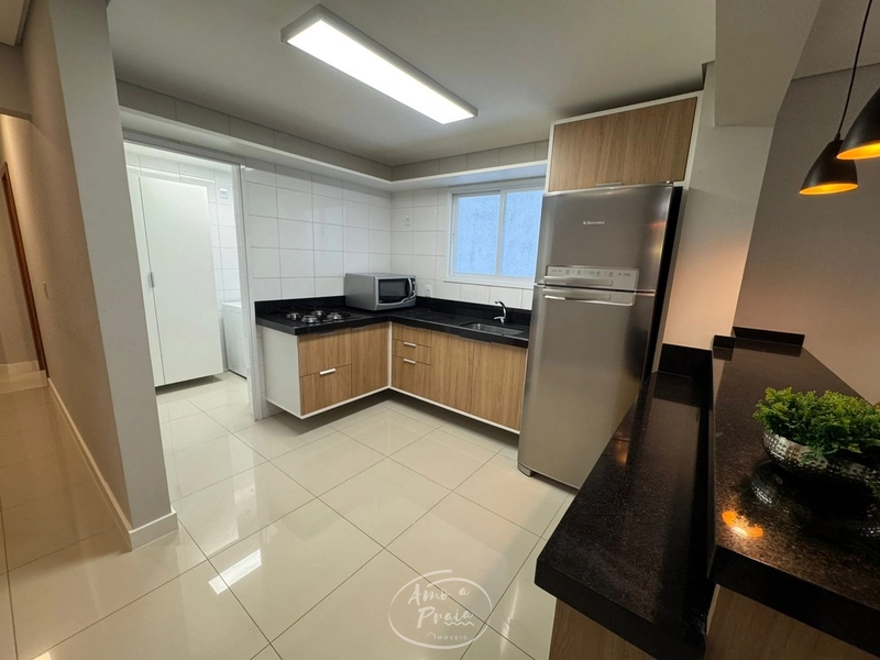 APARTAMENTO COM TERRAÇO GIGANTE – 2 MINUTOS DO MAR: 12ª foto da galeria de imagens do imóvel