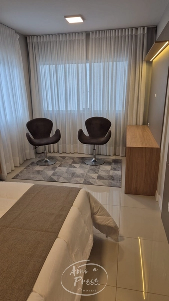 APARTAMENTO COM TERRAÇO GIGANTE – 2 MINUTOS DO MAR: 19ª foto da galeria de imagens do imóvel