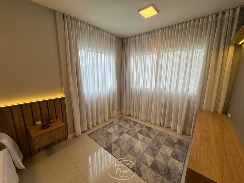 APARTAMENTO COM TERRAÇO GIGANTE – 2 MINUTOS DO MAR: 20ª foto da galeria de imagens do imóvel