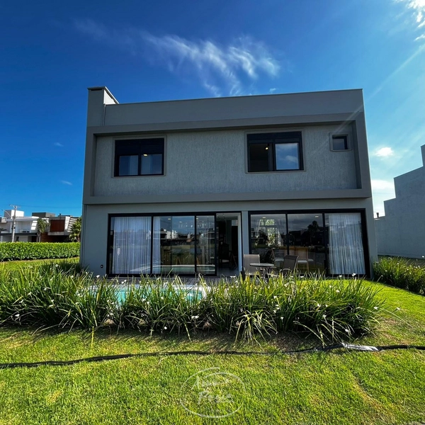 ✨ Sobrado Beira Lago no Condominio Blue: 13ª foto da galeria de imagens do imóvel