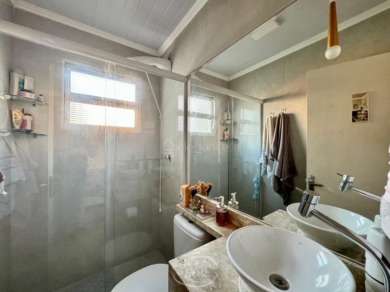 Casa com piscina à venda em Atlântida com 4 dormitórios: 9ª foto da galeria de imagens do imóvel
